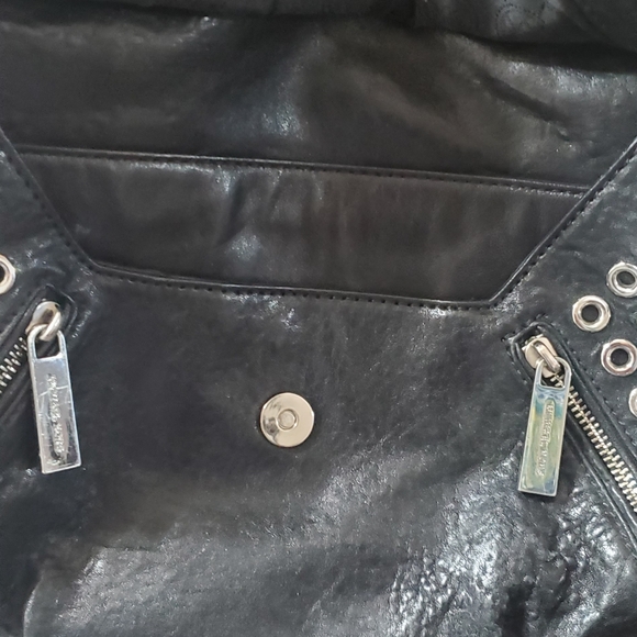 Michael Kors Black Leather Shoulder Bag And Wallet With Silver Accents - Picture 3 of 8